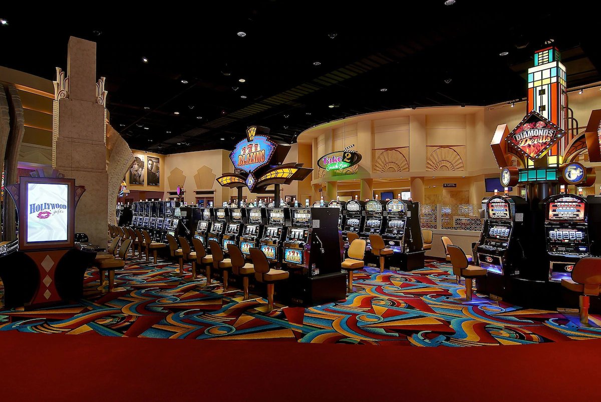 Hollywood Casino Bangor: A Luxury Hotel for the Ultimate Relaxation
